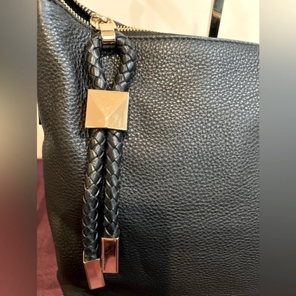 Michael Kors Black Boho Shoulder Bag EUC - Picture 2 of 9